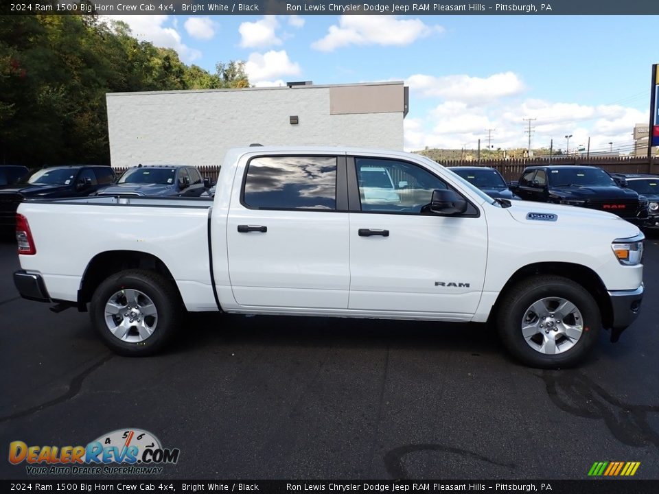 2024 Ram 1500 Big Horn Crew Cab 4x4 Bright White / Black Photo #8