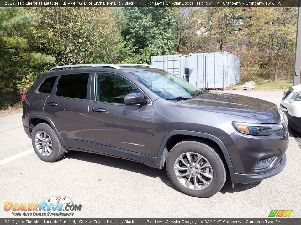 2019 Jeep Cherokee Latitude Plus 4x4 Granite Crystal Metallic / Black Photo #2