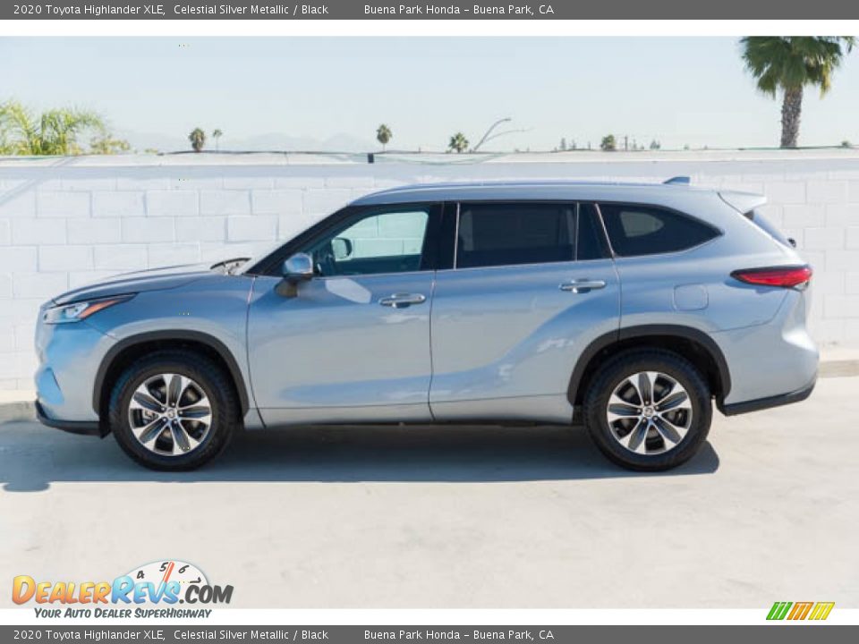 Celestial Silver Metallic 2020 Toyota Highlander XLE Photo #8