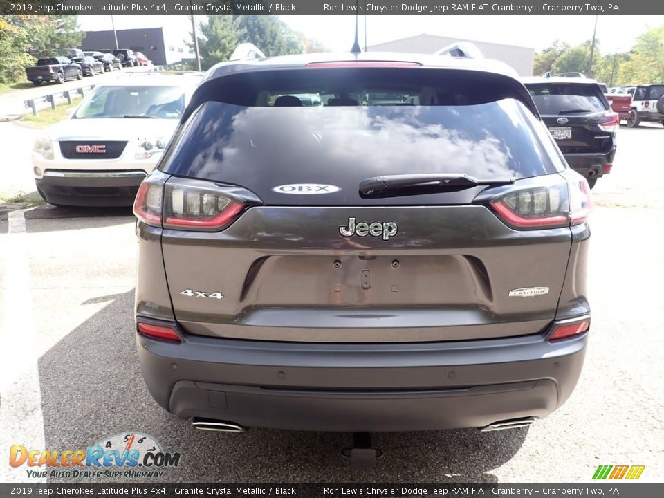 2019 Jeep Cherokee Latitude Plus 4x4 Granite Crystal Metallic / Black Photo #4