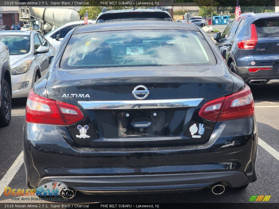 2018 Nissan Altima 2.5 S Super Black / Charcoal Photo #3