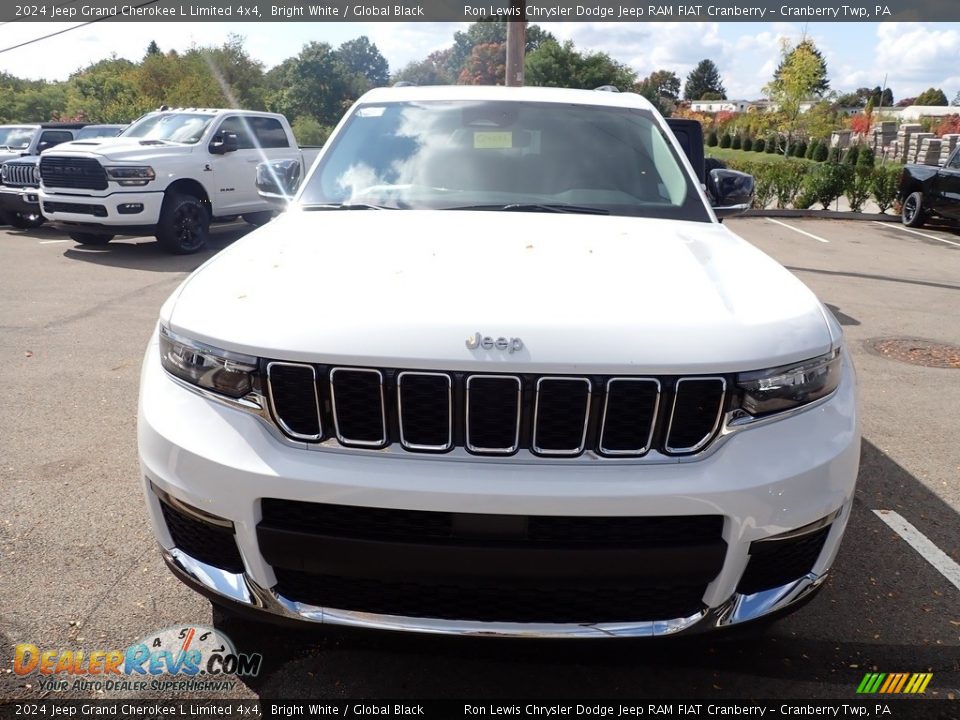 2024 Jeep Grand Cherokee L Limited 4x4 Bright White / Global Black Photo #7