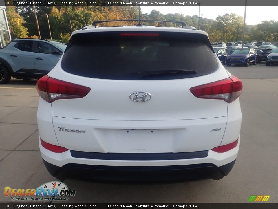 2017 Hyundai Tucson SE AWD Dazzling White / Beige Photo #3