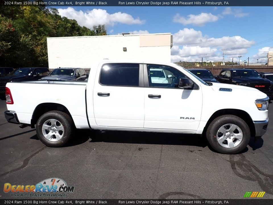 2024 Ram 1500 Big Horn Crew Cab 4x4 Bright White / Black Photo #8