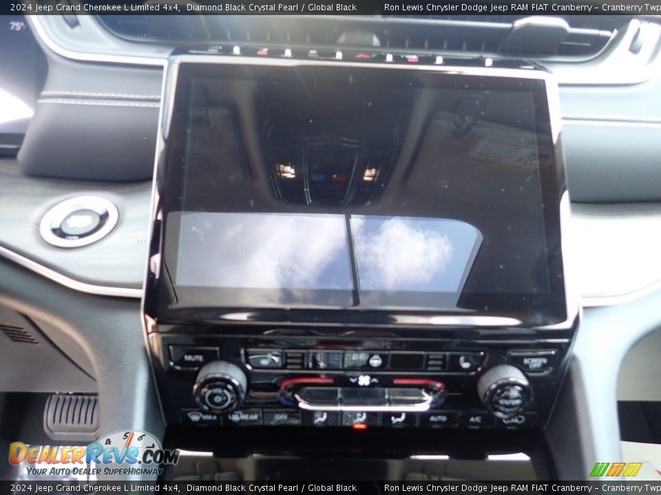 2024 Jeep Grand Cherokee L Limited 4x4 Diamond Black Crystal Pearl / Global Black Photo #18