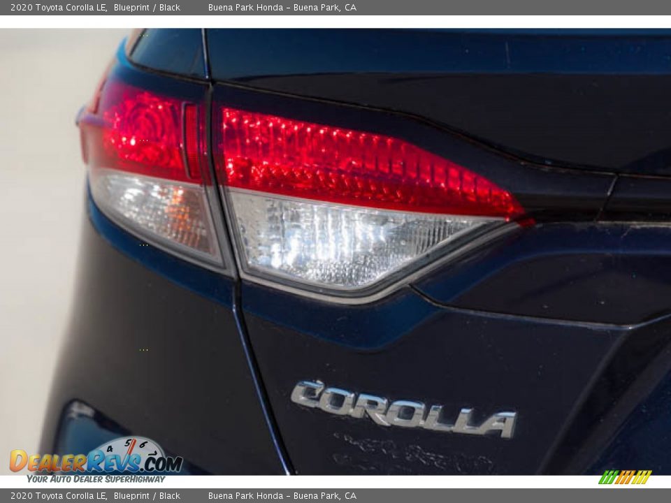 2020 Toyota Corolla LE Blueprint / Black Photo #12