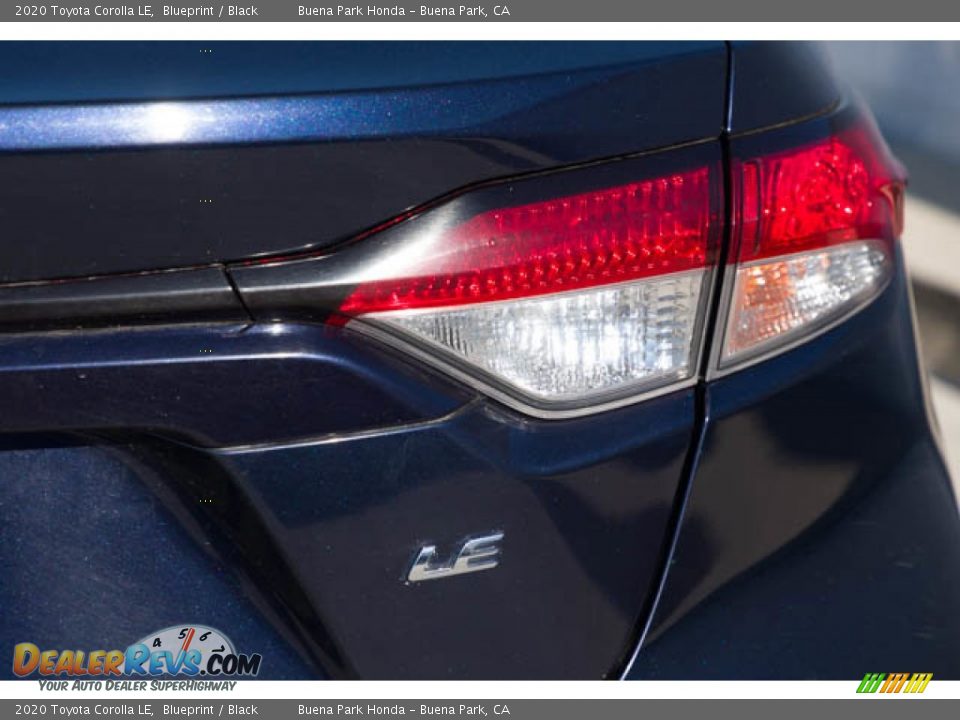 2020 Toyota Corolla LE Blueprint / Black Photo #13