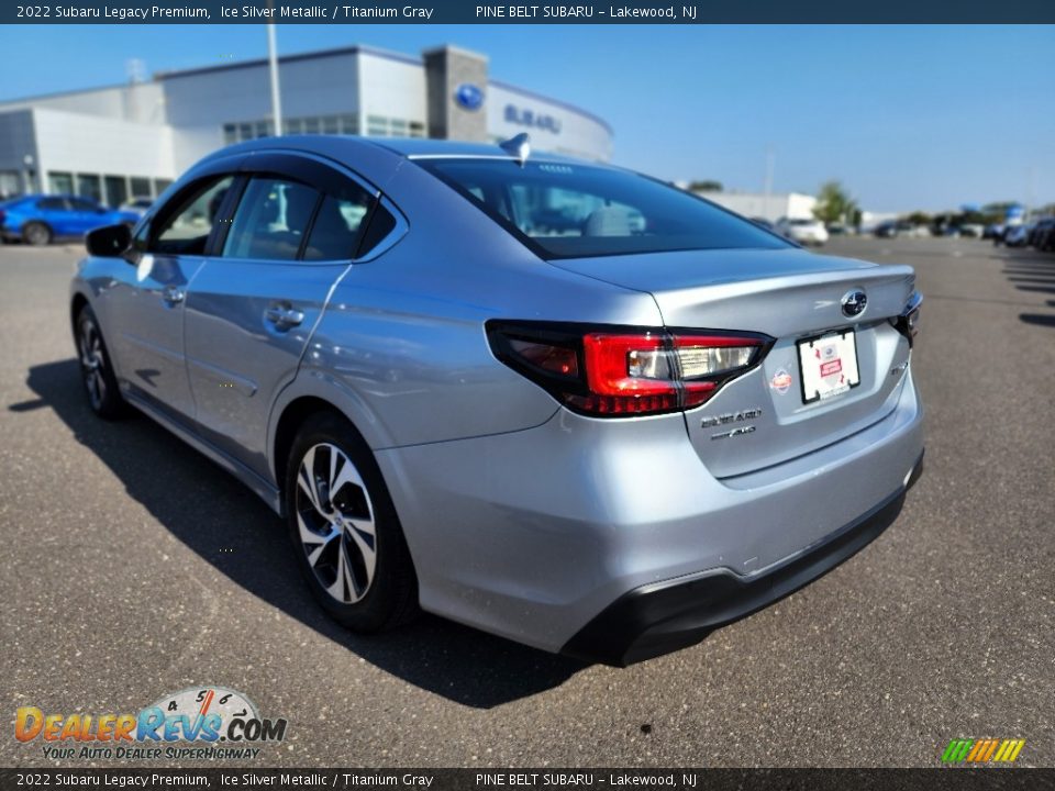 2022 Subaru Legacy Premium Ice Silver Metallic / Titanium Gray Photo #16