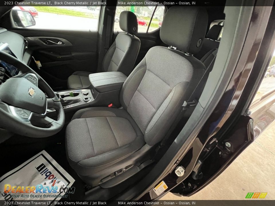 Front Seat of 2023 Chevrolet Traverse LT Photo #15