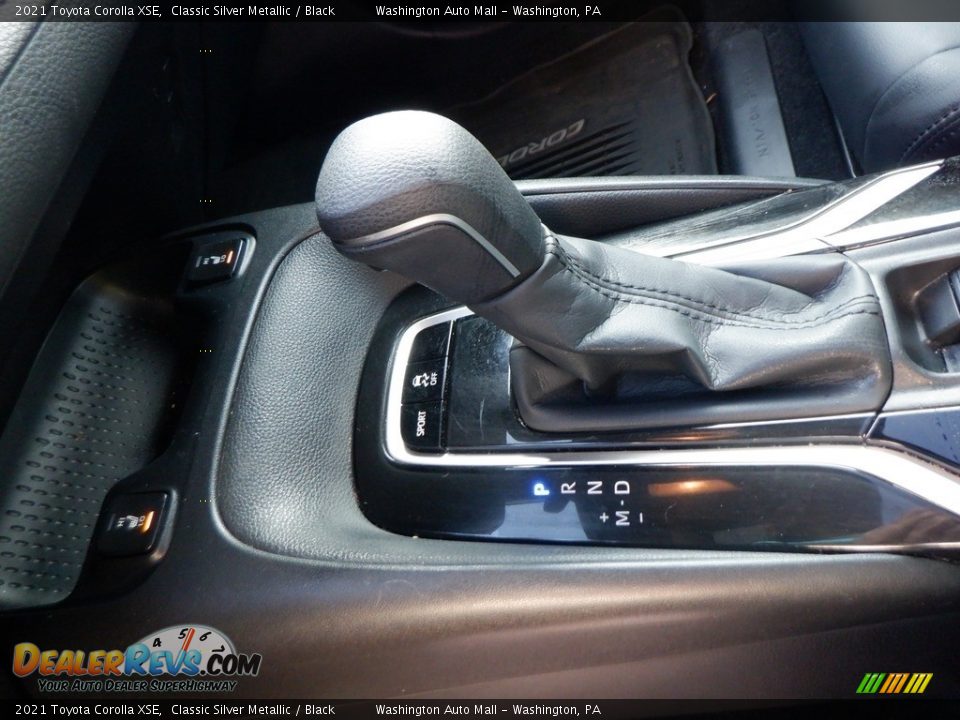 2021 Toyota Corolla XSE Shifter Photo #16