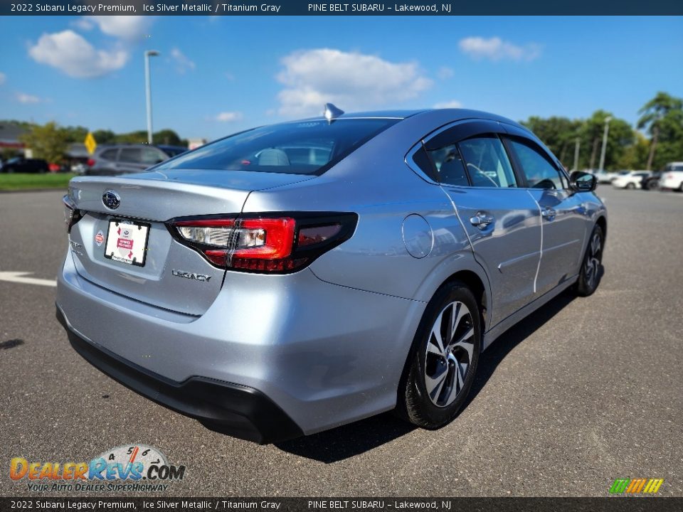 2022 Subaru Legacy Premium Ice Silver Metallic / Titanium Gray Photo #19