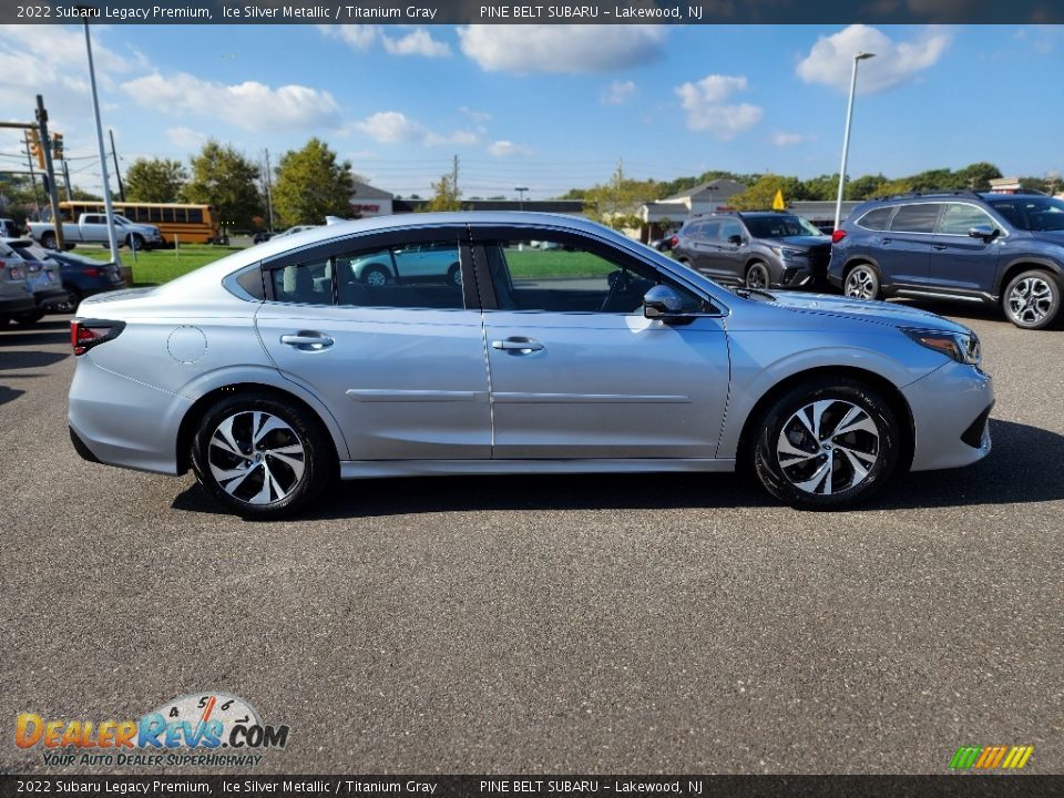 2022 Subaru Legacy Premium Ice Silver Metallic / Titanium Gray Photo #20