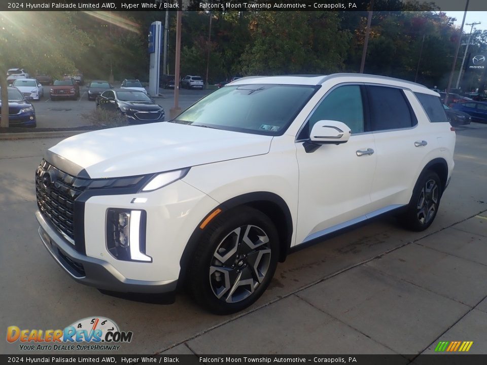 Front 3/4 View of 2024 Hyundai Palisade Limited AWD Photo #7