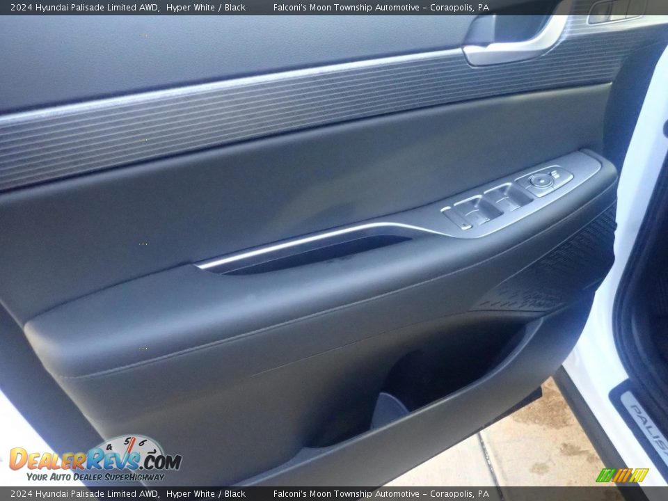 Door Panel of 2024 Hyundai Palisade Limited AWD Photo #14