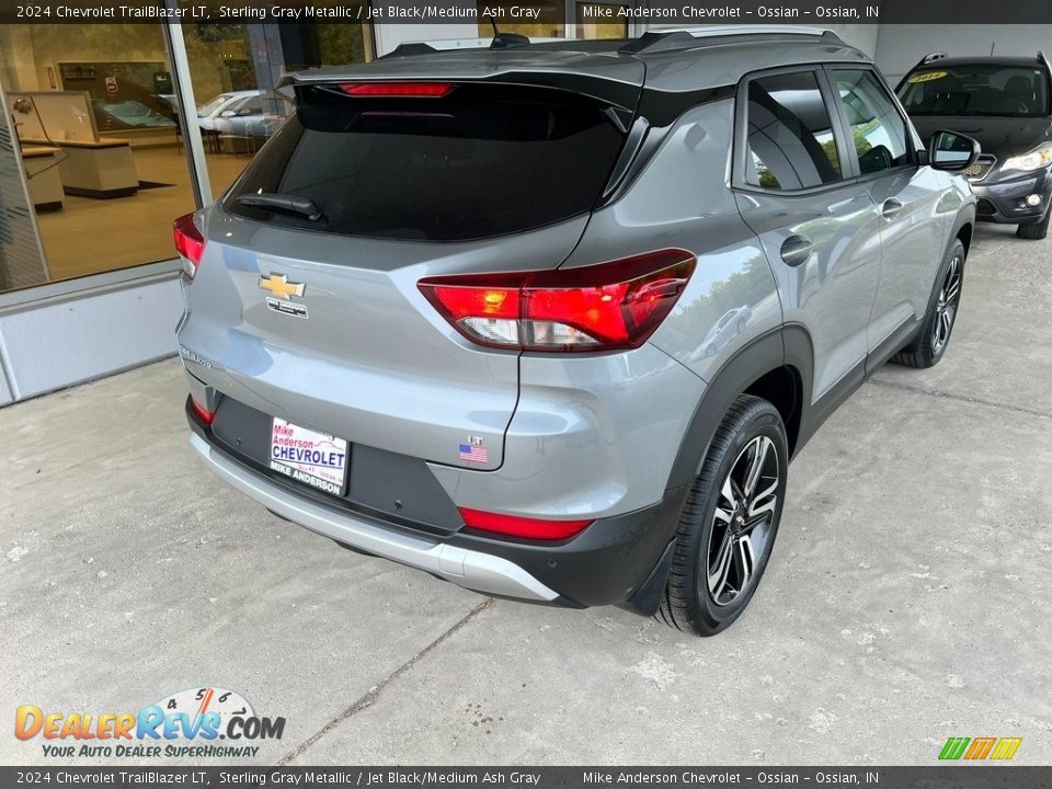 2024 Chevrolet TrailBlazer LT Sterling Gray Metallic / Jet Black/Medium Ash Gray Photo #7