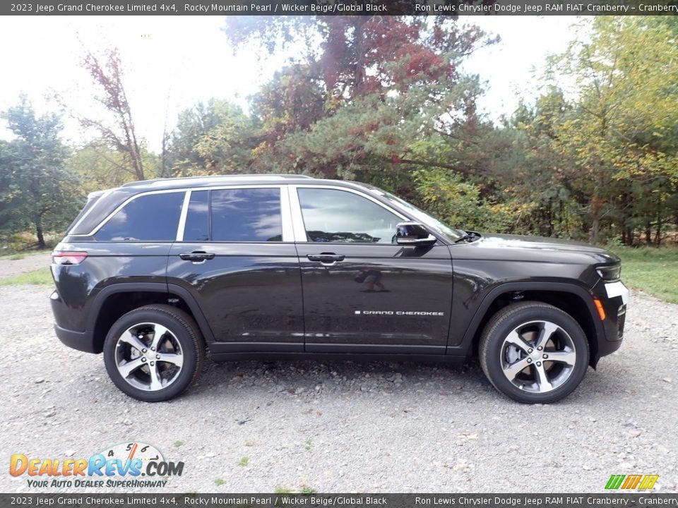 Rocky Mountain Pearl 2023 Jeep Grand Cherokee Limited 4x4 Photo #4