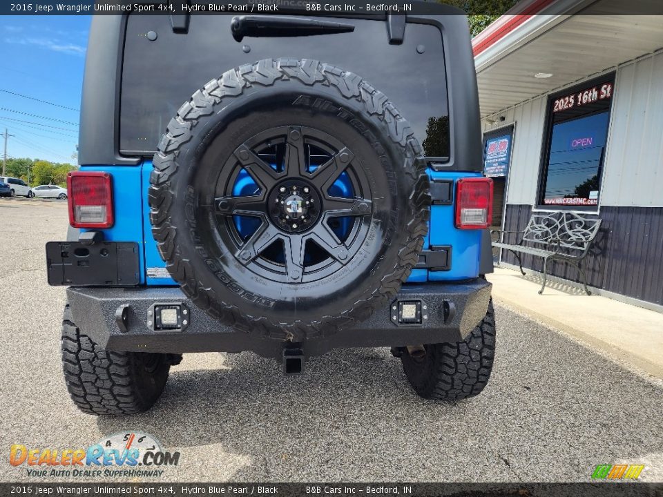 2016 Jeep Wrangler Unlimited Sport 4x4 Hydro Blue Pearl / Black Photo #4