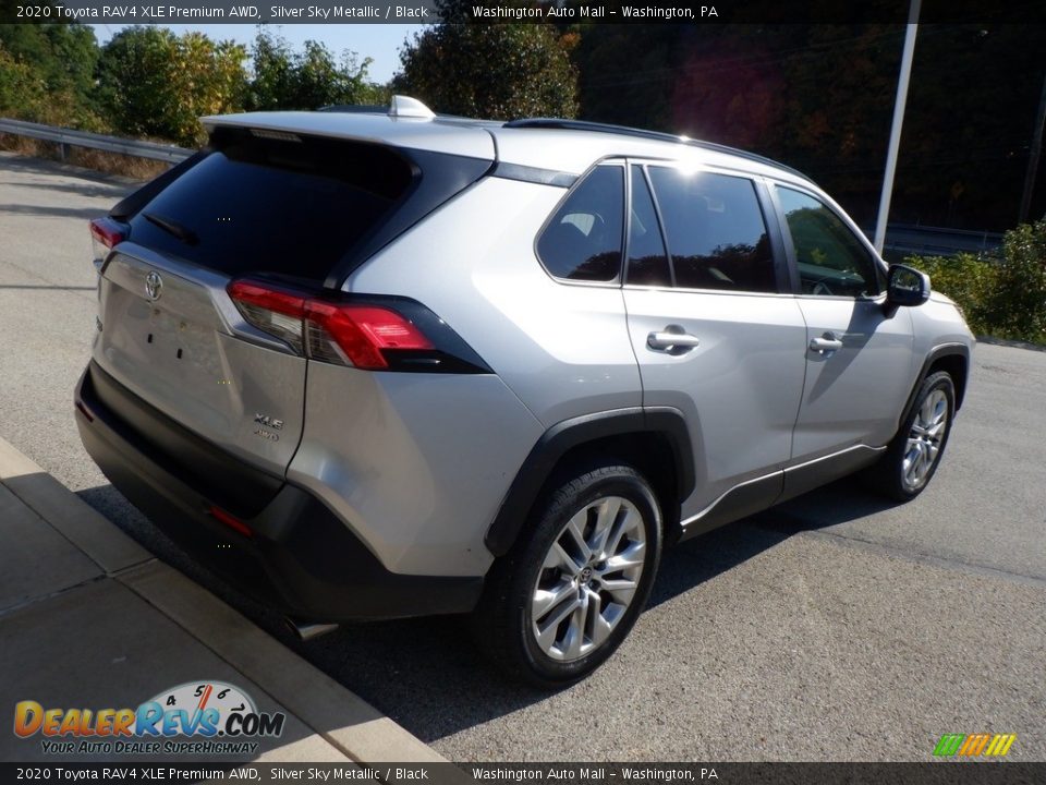 2020 Toyota RAV4 XLE Premium AWD Silver Sky Metallic / Black Photo #9