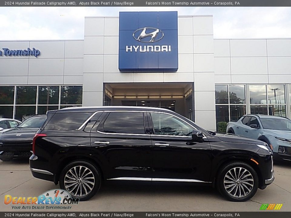 Abyss Black Pearl 2024 Hyundai Palisade Calligraphy AWD Photo #1