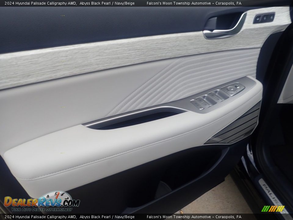 Door Panel of 2024 Hyundai Palisade Calligraphy AWD Photo #14