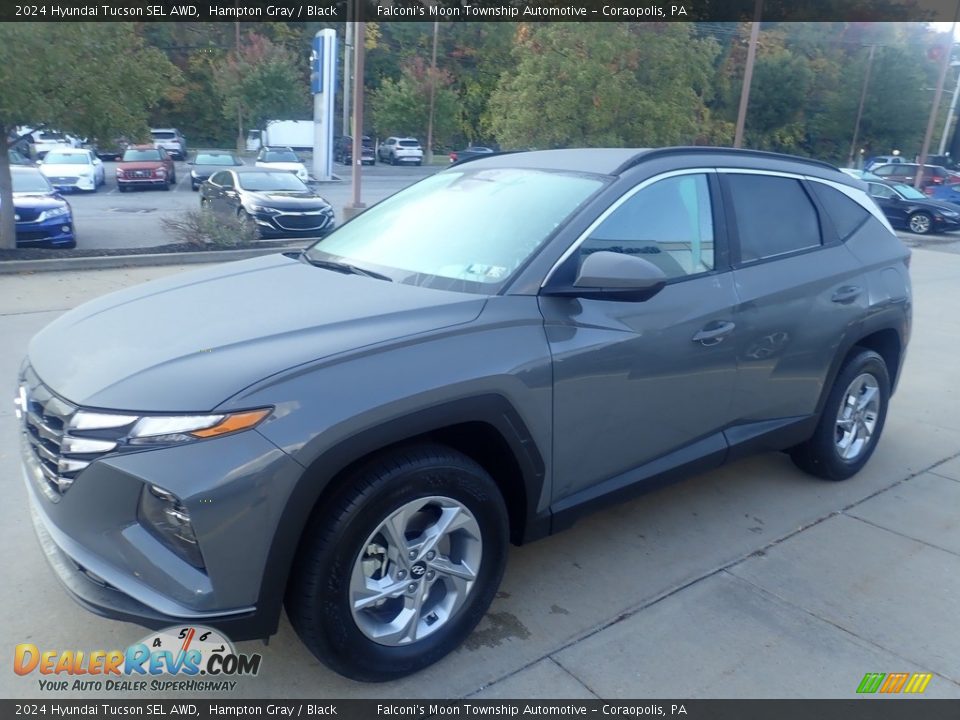 Front 3/4 View of 2024 Hyundai Tucson SEL AWD Photo #7