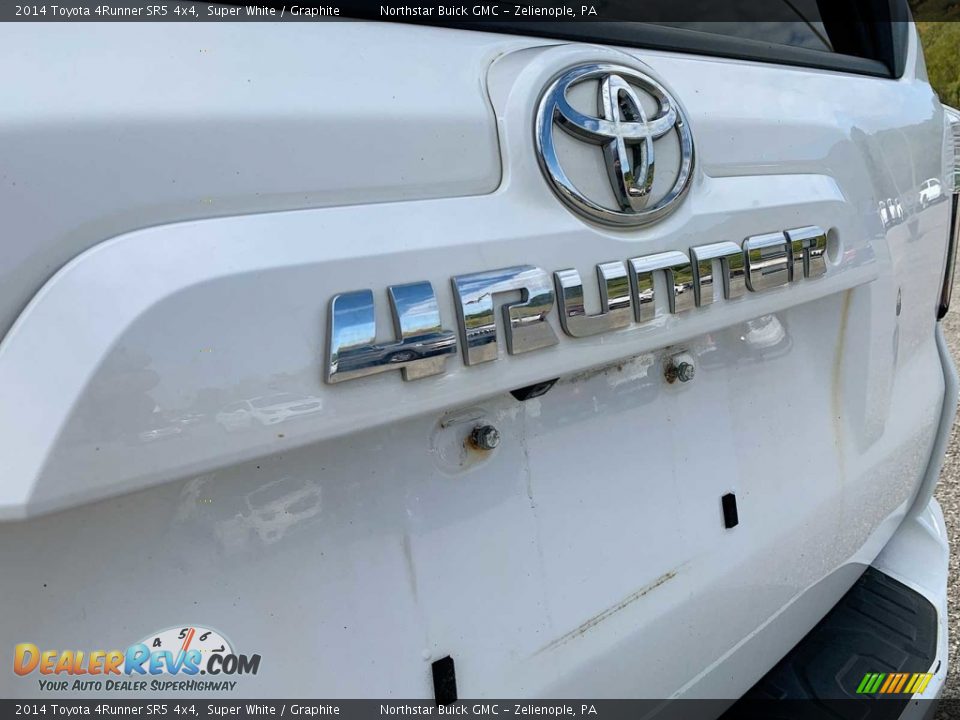 2014 Toyota 4Runner SR5 4x4 Super White / Graphite Photo #29