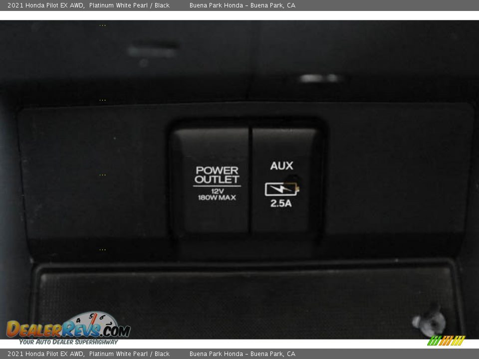 2021 Honda Pilot EX AWD Platinum White Pearl / Black Photo #19