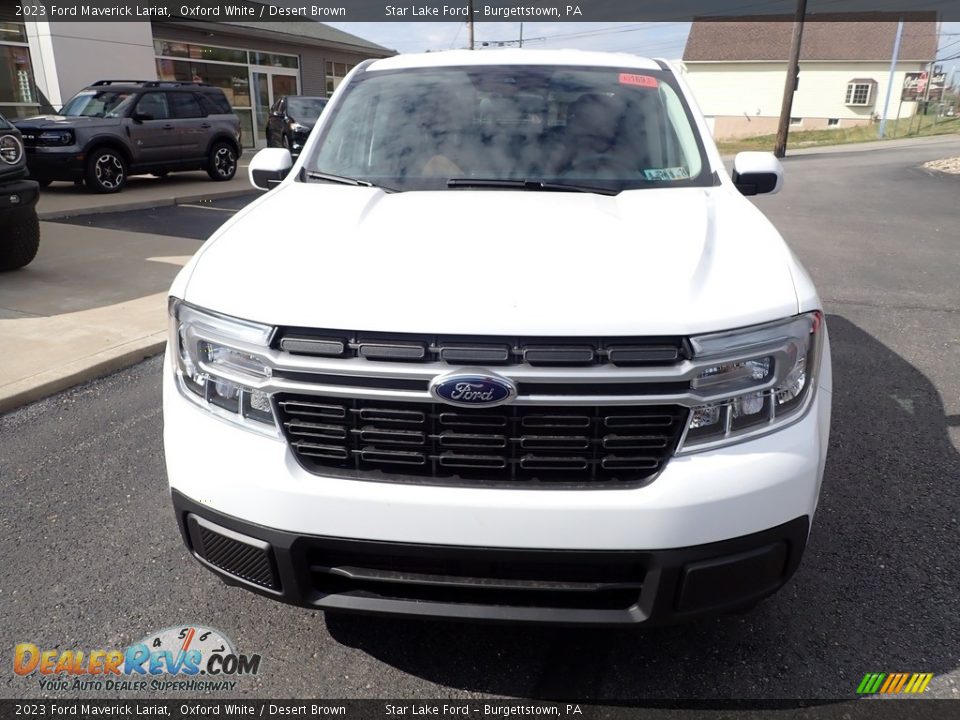 2023 Ford Maverick Lariat Oxford White / Desert Brown Photo #8