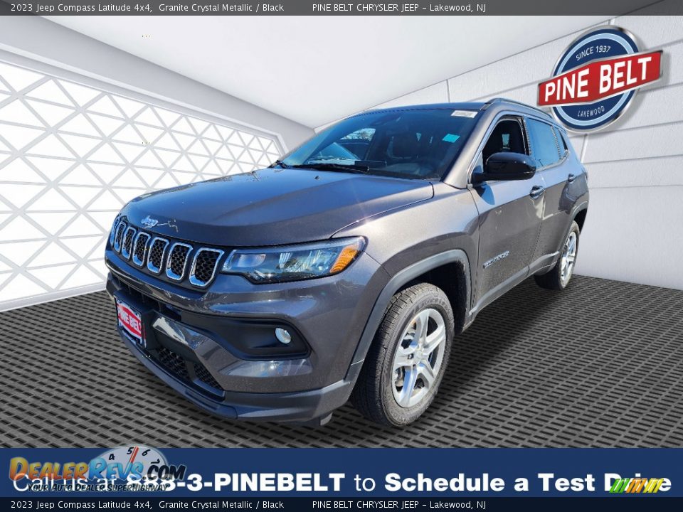 2023 Jeep Compass Latitude 4x4 Granite Crystal Metallic / Black Photo #1