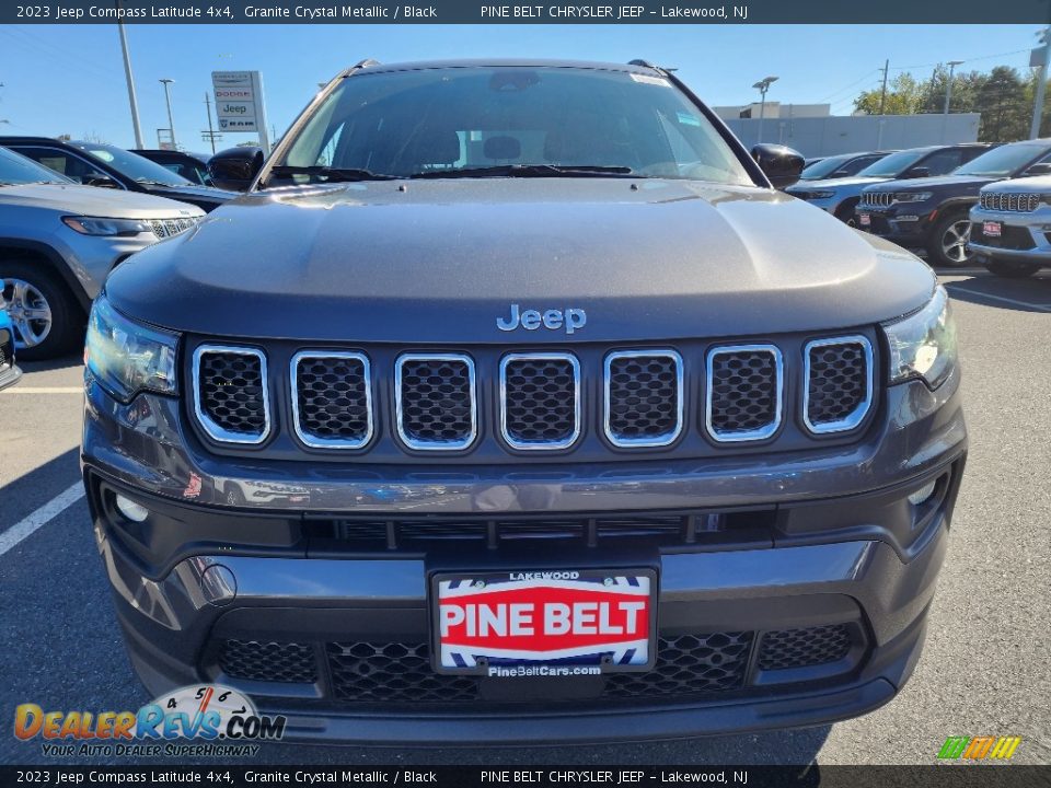 2023 Jeep Compass Latitude 4x4 Granite Crystal Metallic / Black Photo #2