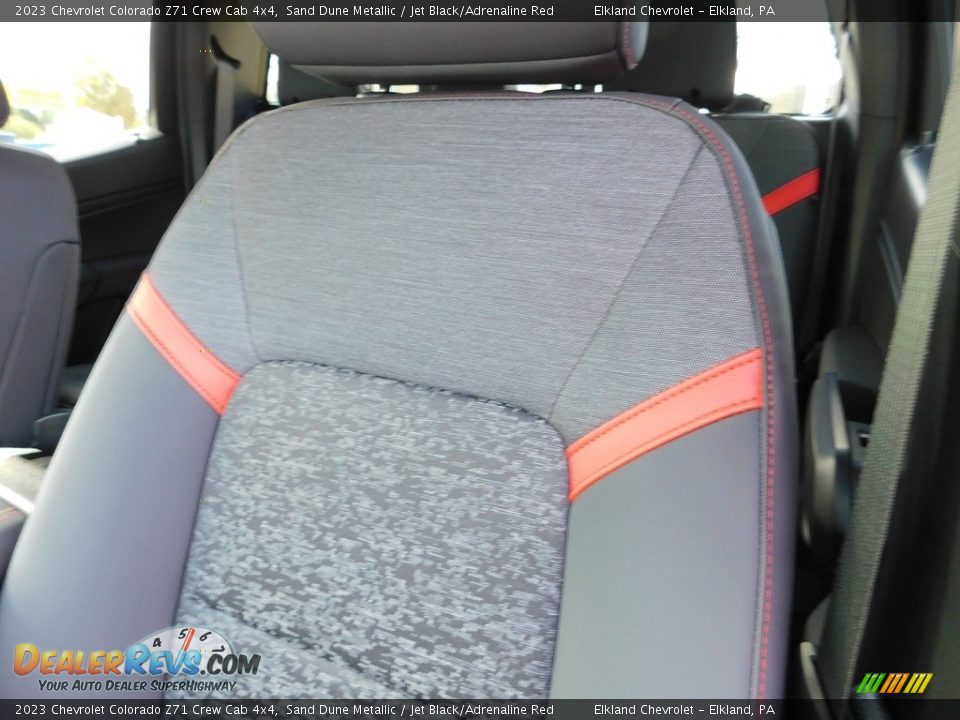 Front Seat of 2023 Chevrolet Colorado Z71 Crew Cab 4x4 Photo #21