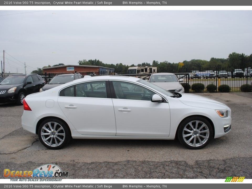 2016 Volvo S60 T5 Inscription Crystal White Pearl Metallic / Soft Beige Photo #6