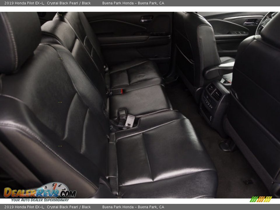 2019 Honda Pilot EX-L Crystal Black Pearl / Black Photo #23