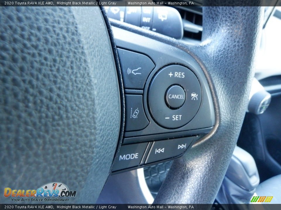 2020 Toyota RAV4 XLE AWD Midnight Black Metallic / Light Gray Photo #23