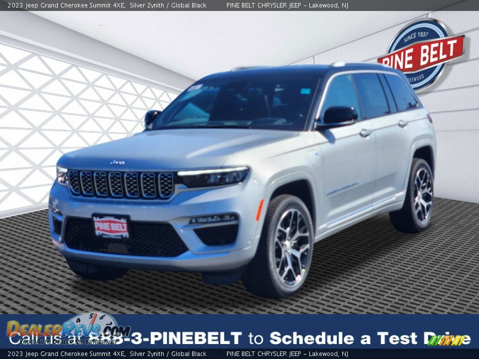 2023 Jeep Grand Cherokee Summit 4XE Silver Zynith / Global Black Photo #1