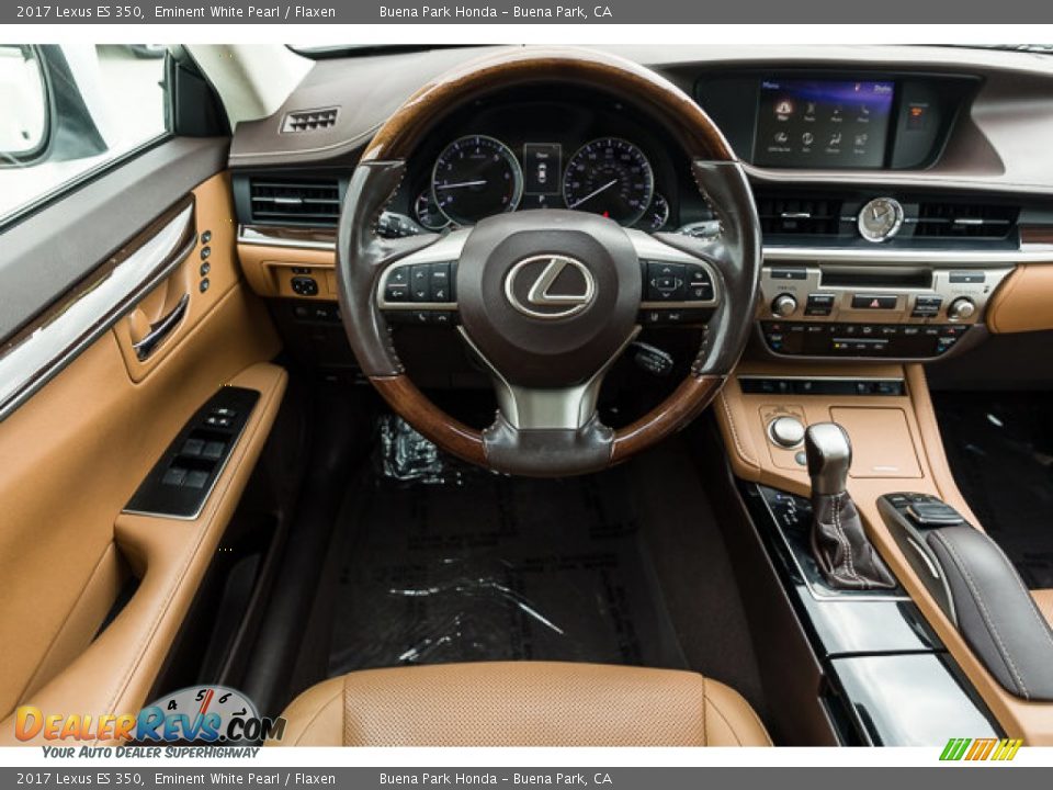 Dashboard of 2017 Lexus ES 350 Photo #5