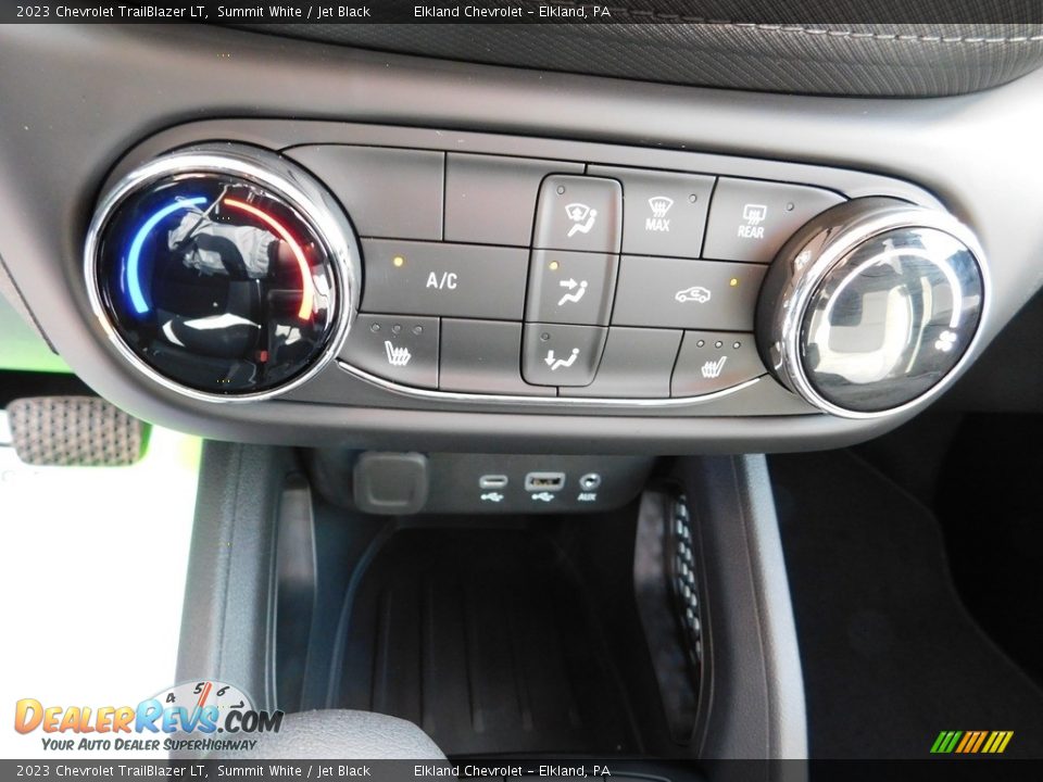 Controls of 2023 Chevrolet TrailBlazer LT Photo #31