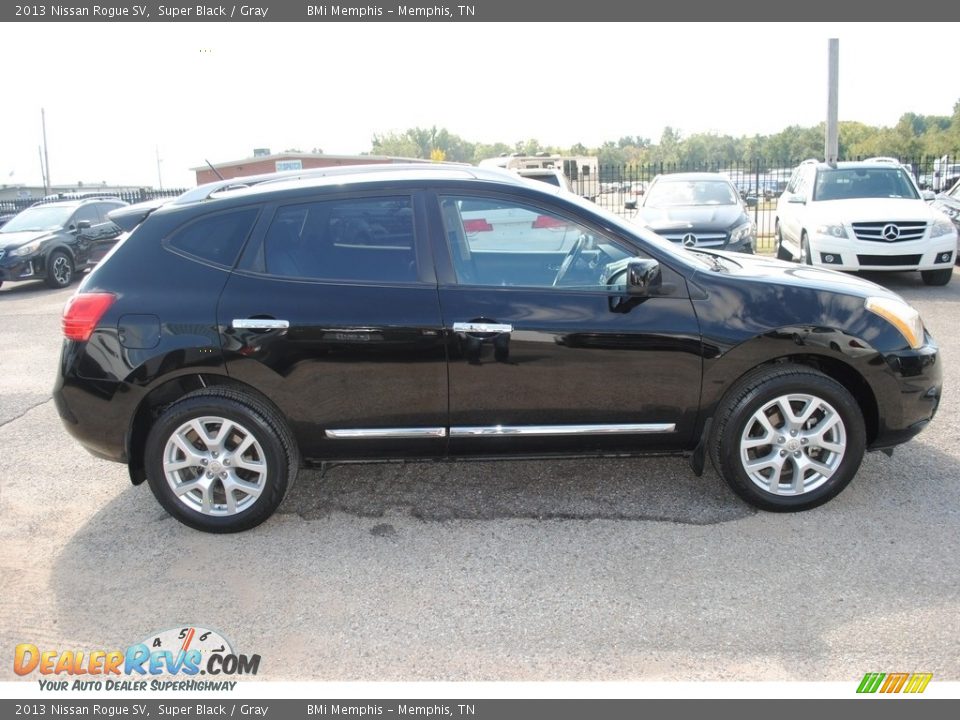 2013 Nissan Rogue SV Super Black / Gray Photo #6