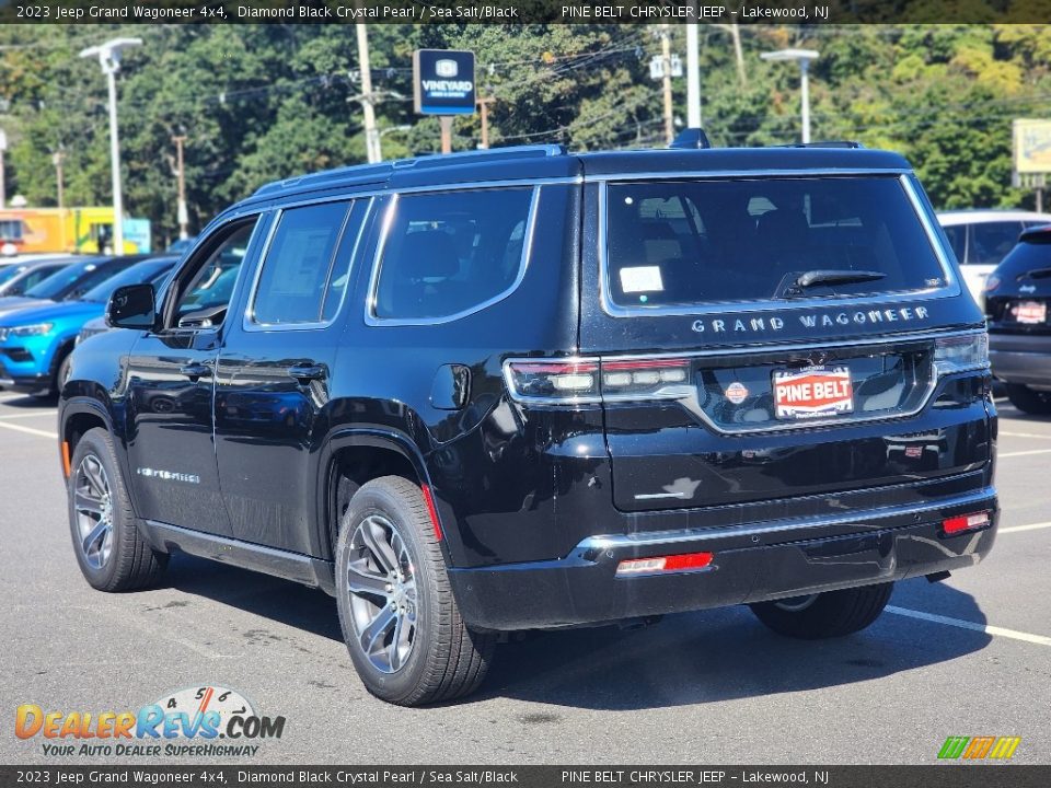 2023 Jeep Grand Wagoneer 4x4 Diamond Black Crystal Pearl / Sea Salt/Black Photo #4