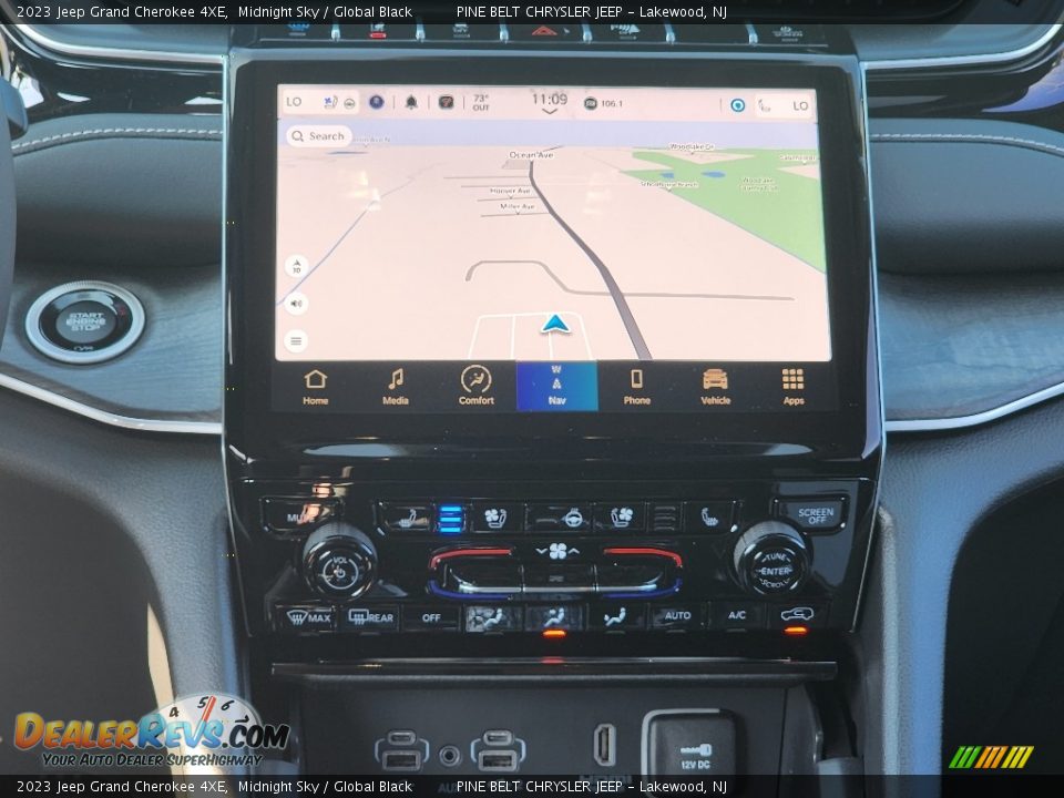 Controls of 2023 Jeep Grand Cherokee 4XE Photo #14