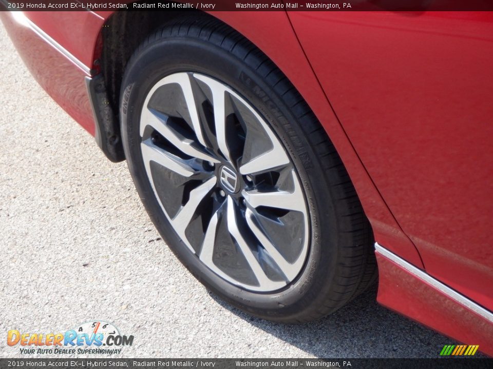 2019 Honda Accord EX-L Hybrid Sedan Radiant Red Metallic / Ivory Photo #14