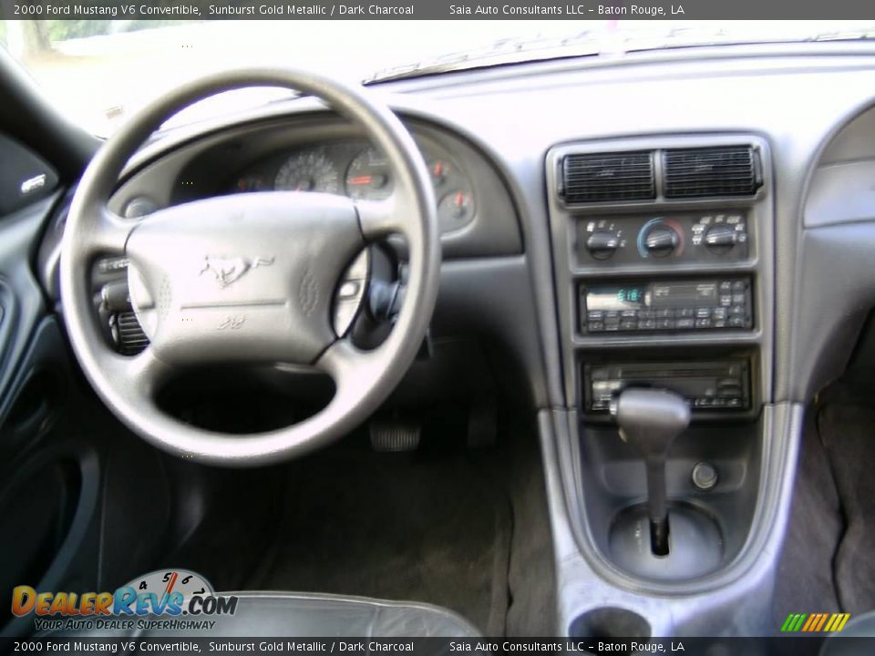 2000 Ford Mustang V6 Convertible Sunburst Gold Metallic / Dark Charcoal Photo #3