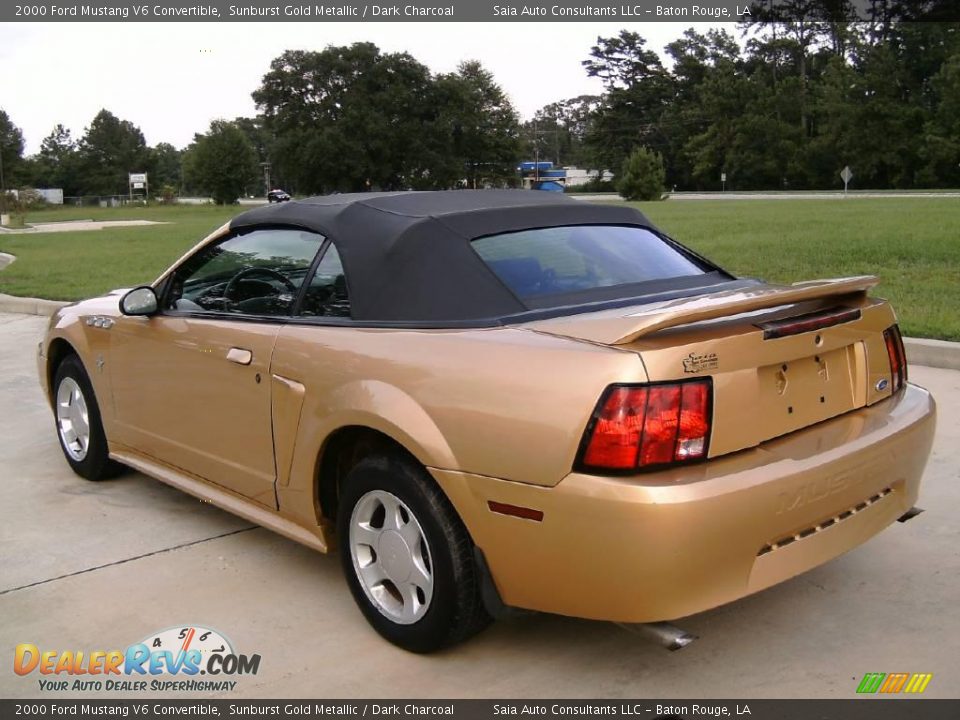 2000 Ford Mustang V6 Convertible Sunburst Gold Metallic / Dark Charcoal Photo #8