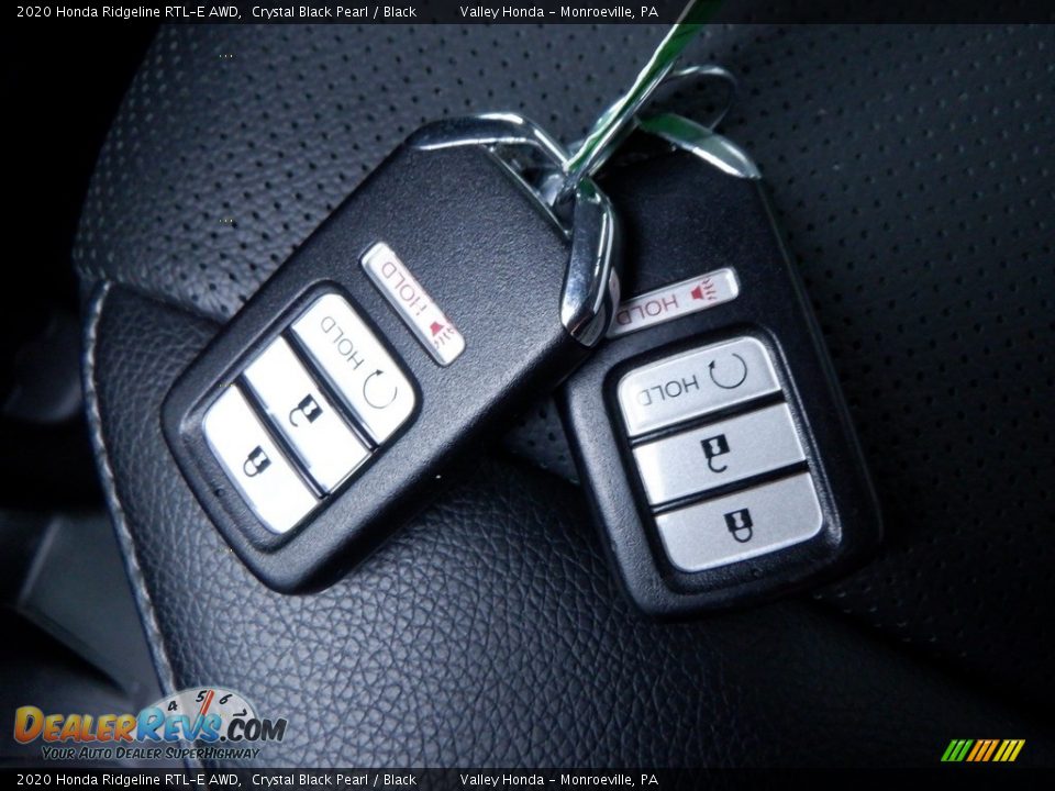 Keys of 2020 Honda Ridgeline RTL-E AWD Photo #36