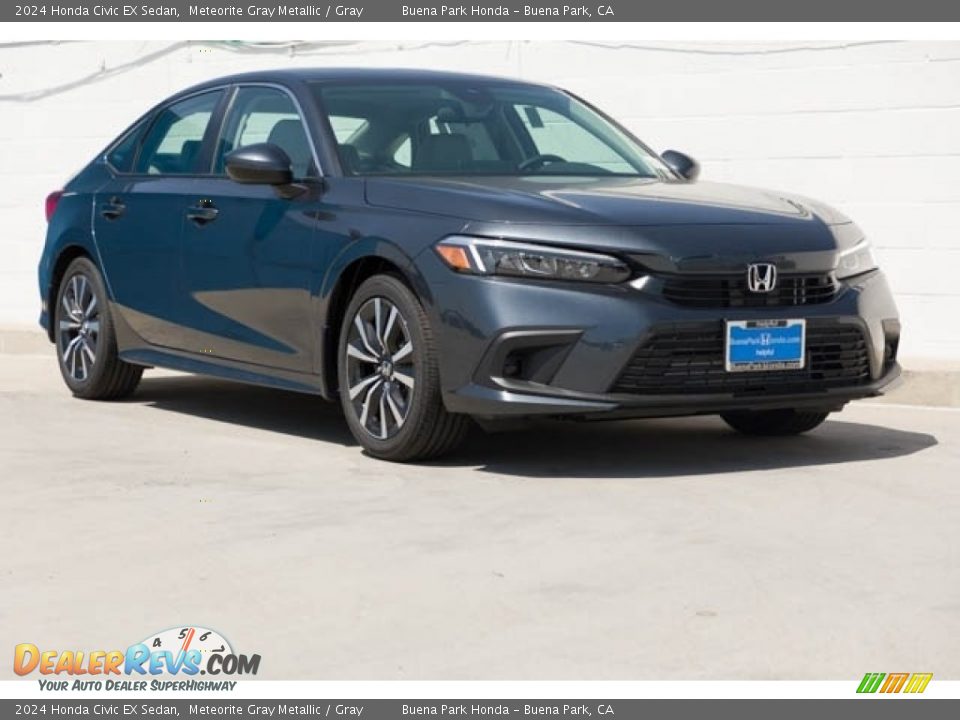 Front 3/4 View of 2024 Honda Civic EX Sedan Photo #1