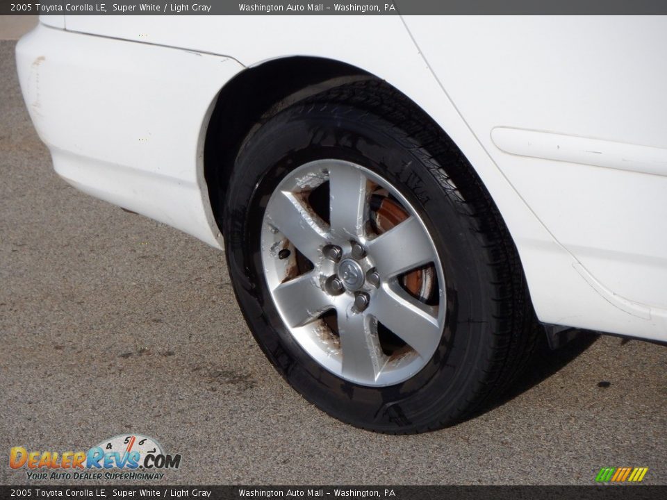 2005 Toyota Corolla LE Super White / Light Gray Photo #7