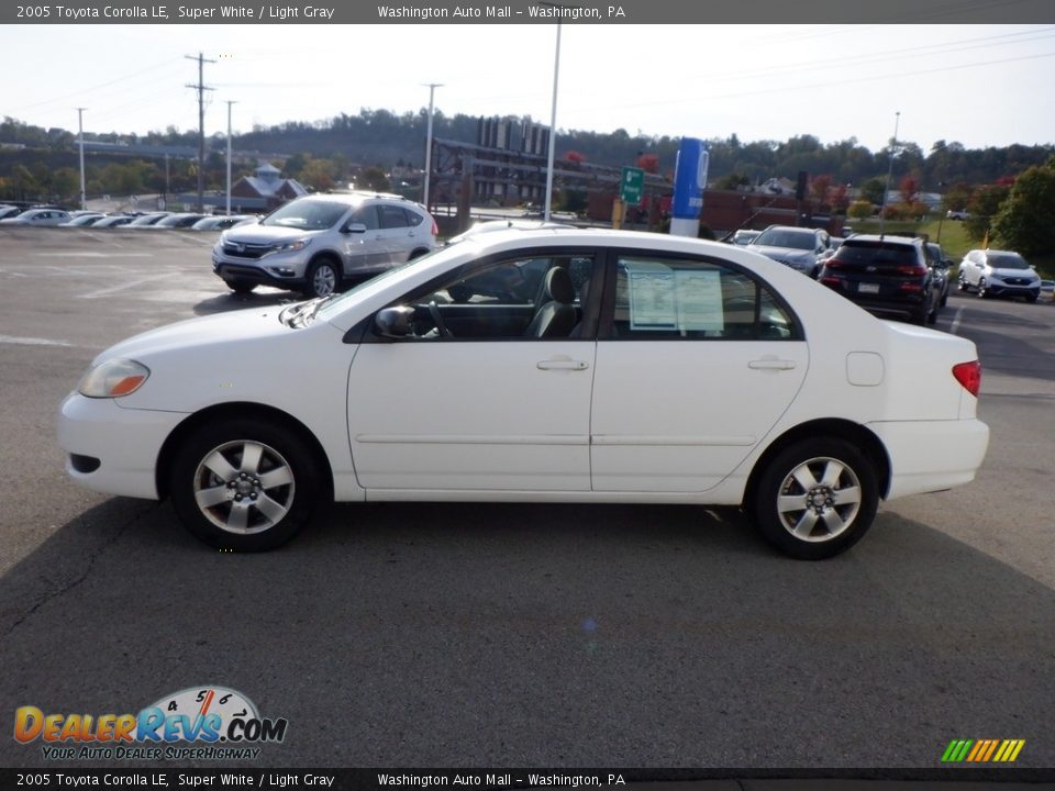 2005 Toyota Corolla LE Super White / Light Gray Photo #10