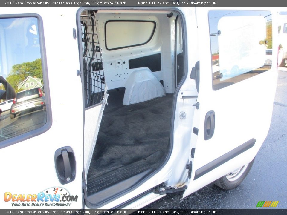 2017 Ram ProMaster City Tradesman Cargo Van Bright White / Black Photo #21