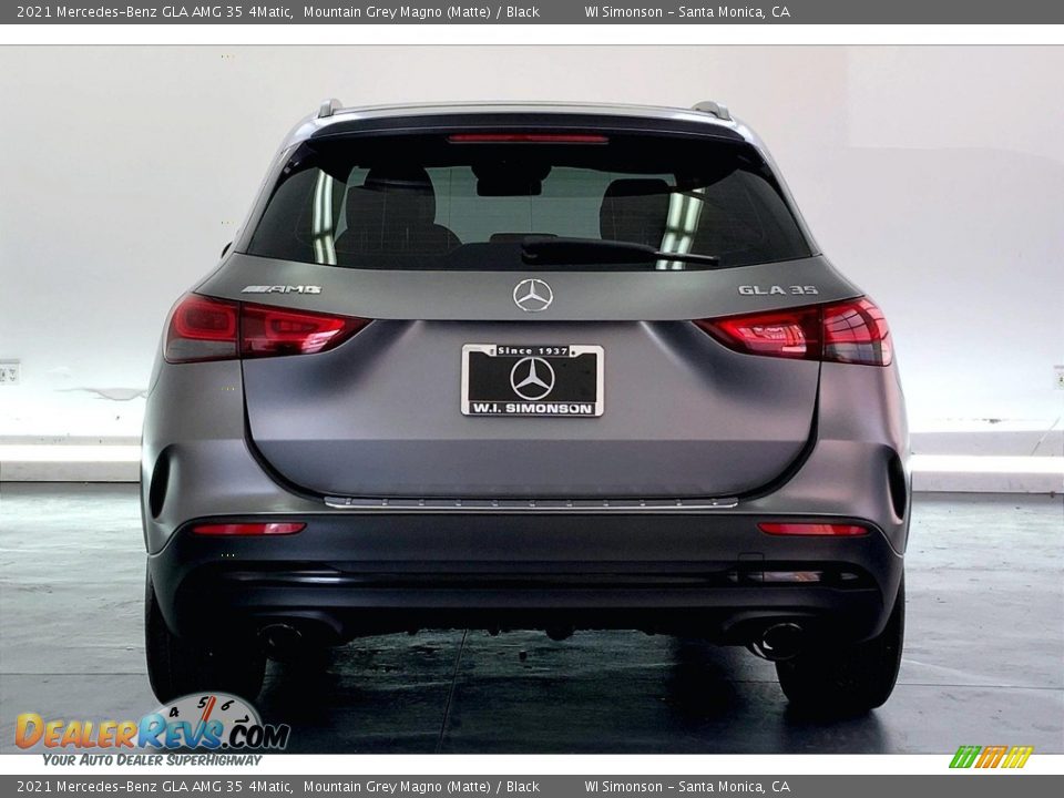 2021 Mercedes-Benz GLA AMG 35 4Matic Mountain Grey Magno (Matte) / Black Photo #3