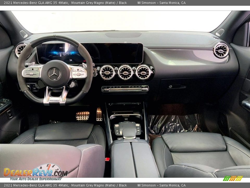 Dashboard of 2021 Mercedes-Benz GLA AMG 35 4Matic Photo #15